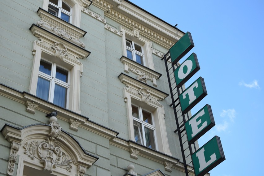 Hotel Polski w Rybniku na Rynku. Czy "hotel Korfantego"...