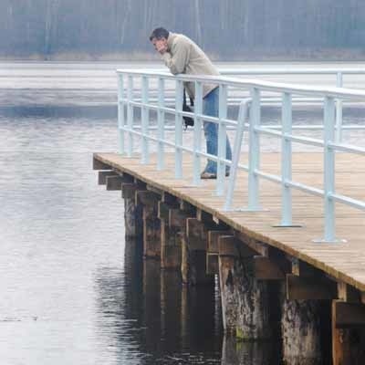 Już niedługo pomosty i plaże w Łochowicach mają się zapełnić turystami. Miasto chce, żeby przyjeżdżali tu także Niemcy.