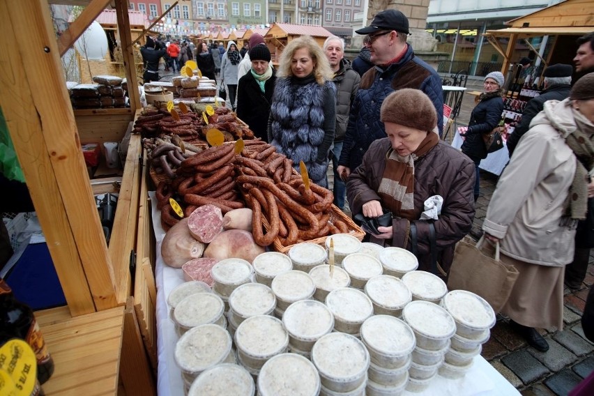 Jarmark Wielkanocny wystartował na Starym Rynku