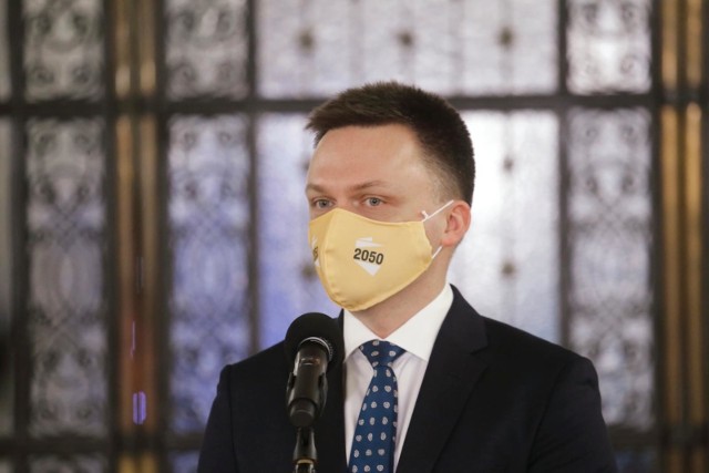 Nowy sondaż zaufania wśród polityków. Tylko Szymon Hołownia i Andrzej Duda przekroczyli 50 procent pozytywnych odpowiedzi