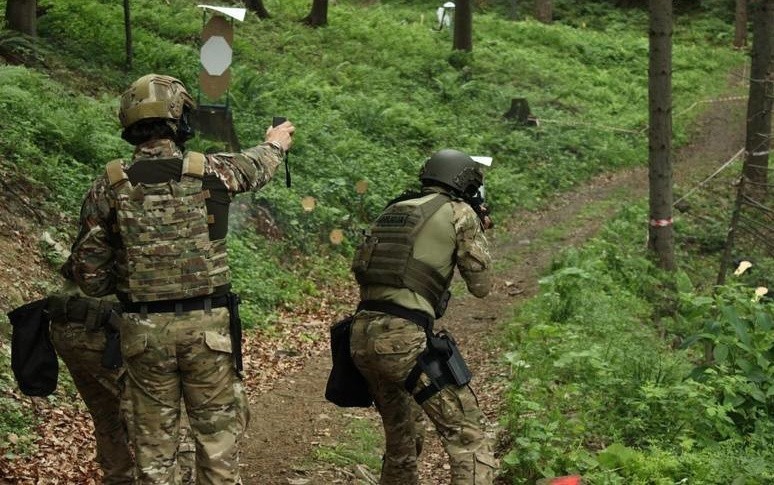 Antyterroryści odchodzą z policji. Szef związkowców: „Dowódcy jednostek specjalnych z przyjemnością przyjmują naszych ludzi” 