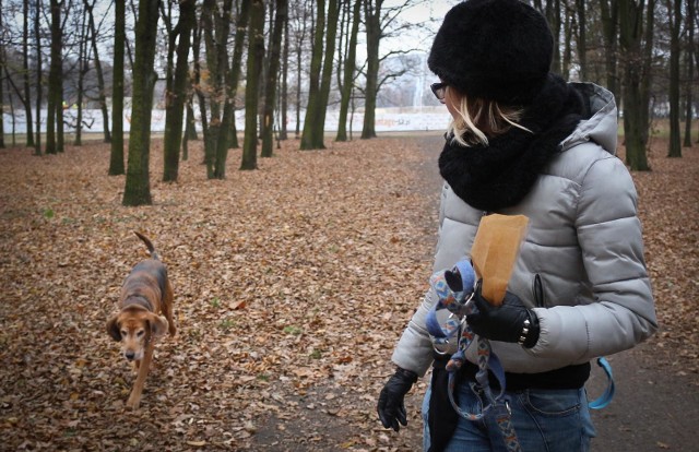 Dlaczego place zabaw dla dzieci są pozamykane, a wybiegi dla psów już nie? - dopytuje Czytelnik