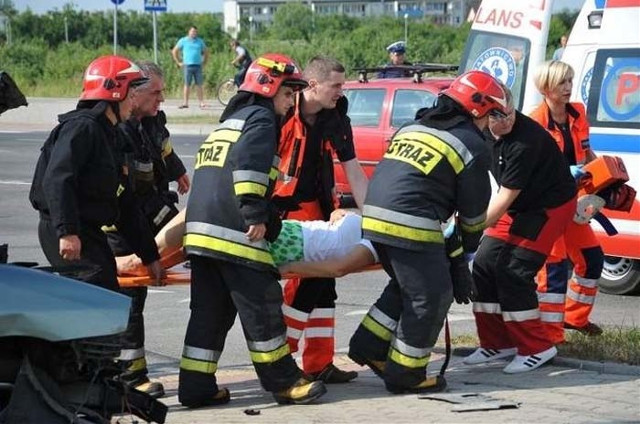 Wypadek na Kuronia. Pięć osób rannych (zdjęcia)