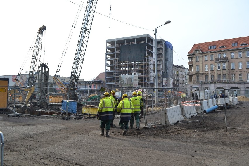 Jak powstawał tunel w Gliwicach. Archiwalne zdjęcia