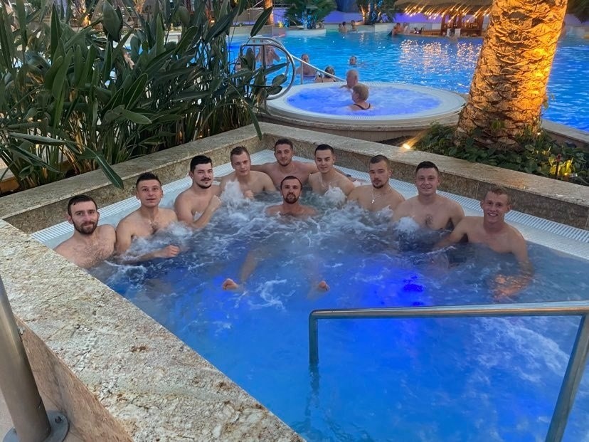 Hummel 4 liga. Piłkarze GKS Rudki relaksowali się w Basenach Tropikalnych w Binkowski Resort w Kielcach [ZDJĘCIA]
