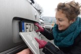 Rejestracja samochodu używanego kupionego w Polsce w 2024. Potrzebne dokumenty, opłaty - procedura krok po kroku 