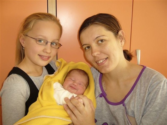 Lena Gołębiewska z mamą i siostrą