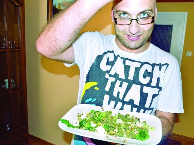 Daniel i danie "Zielono mi&#8221;: makaron, szpinak, brokuł, feta