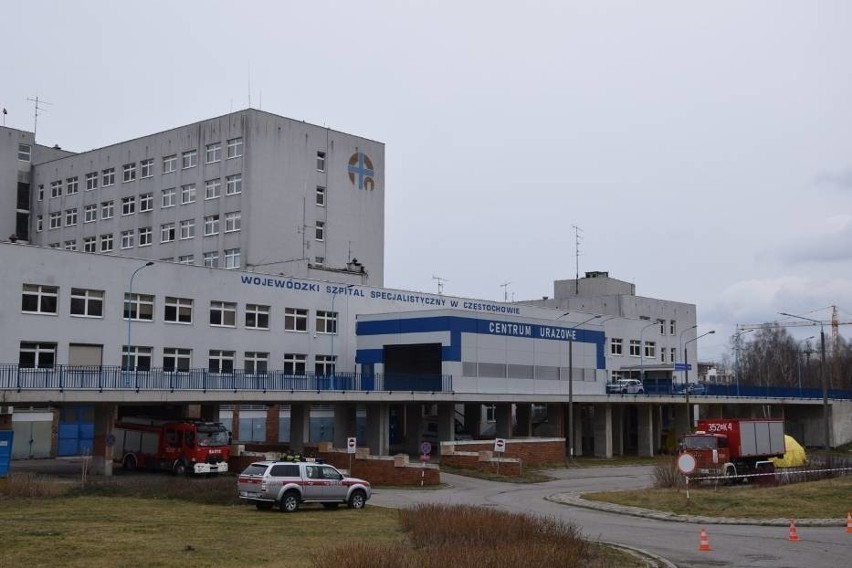 W szpitalu na Parkitce zamknięto OIOM i blok operacyjny...