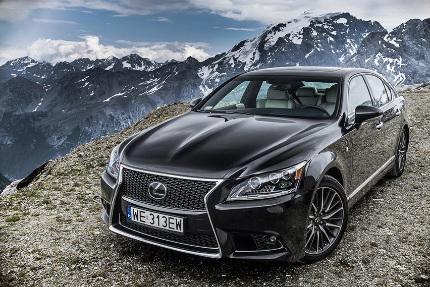 Lexus LS 600h L...