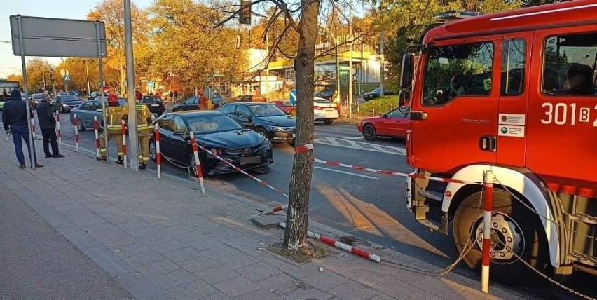 Wypadek na Wasilkowskiej. Zderzyły się dwa auta. Jedno...