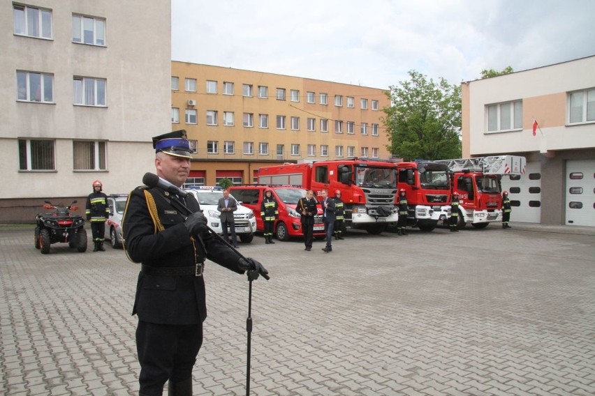 Dzień Strażaka w Kielcach. Agata Wojtyszek wręczyła nagrody za trudną i ciężką służbę