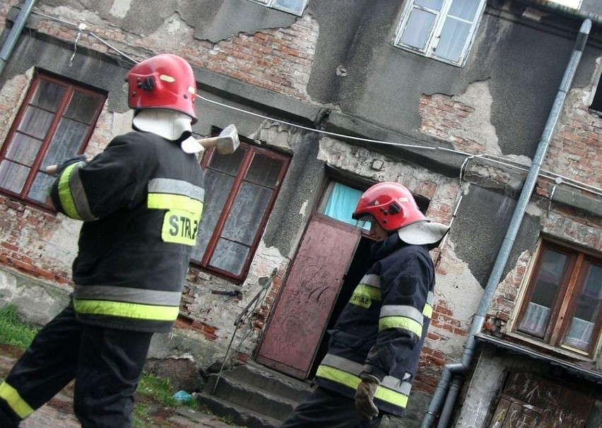 Zawalenie stropu budynku przy ul. Tumskiej we Włocławku