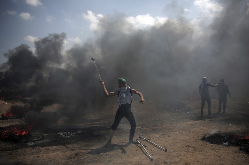 Ogień w Strefie Gazy. Palestyńczycy protestują przeciwko otwarciu ambasady USA w Jerozolimie