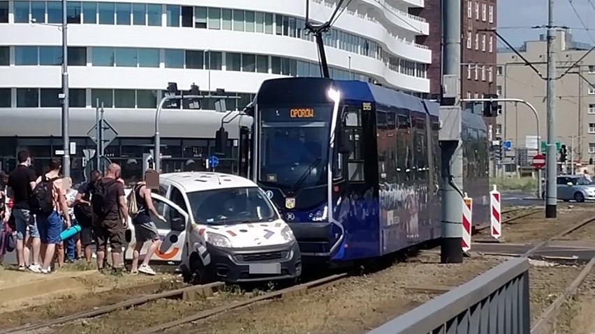 Według wstępnych ustaleń, wina leży po stronie motorniczego