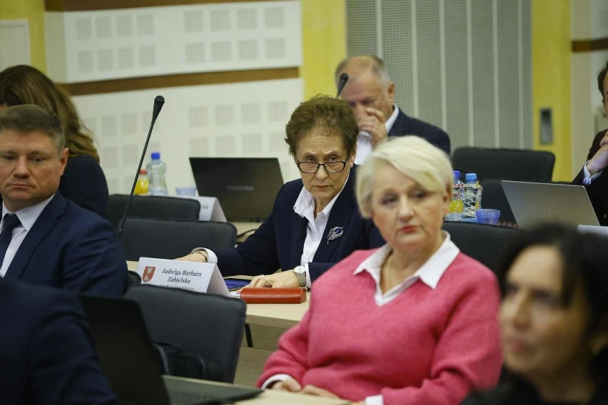 Marszałek Artur Kosicki zostaje na stanowisku. Wnioskodawcy nie zebrali wystarczającej liczby głosów do jego odwołania 