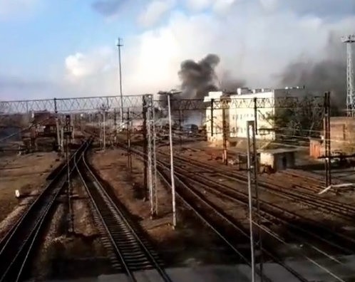 Wrocław: Pożar podkładów kolejowych na Brochowie (FILM, FOTO)