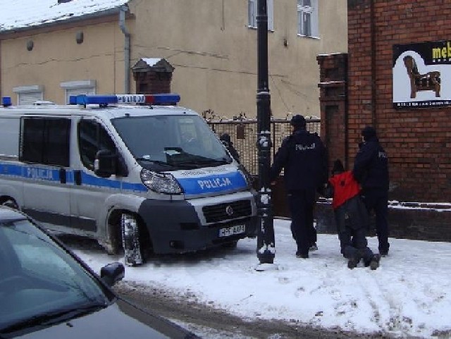 Podczas eksmisji 14 grudnia 2010, policja zatrzymała członków Inicjatywy Pracowniczej