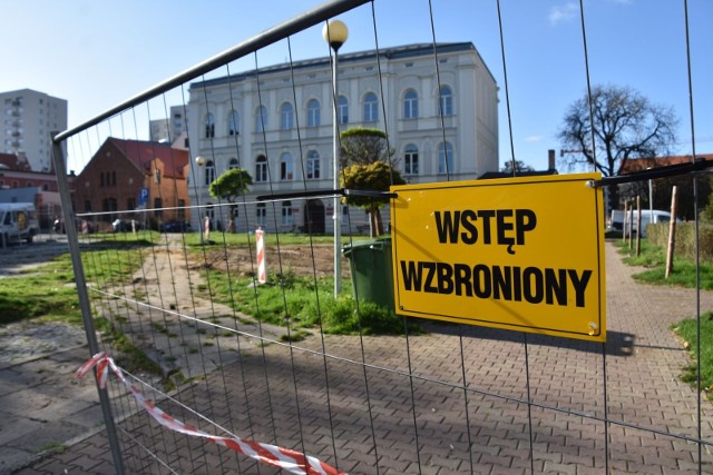 Na placu Słowiańskim w Zielonej Górze rozpoczęła się modernizacja. Koszt inwestycji to 4,4 mln zł