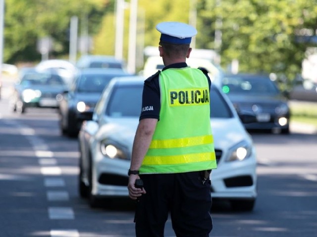 W środę zielonogórscy policjanci pojawili się na rondzie PCK w ramach akcji "Zielona strzałka".