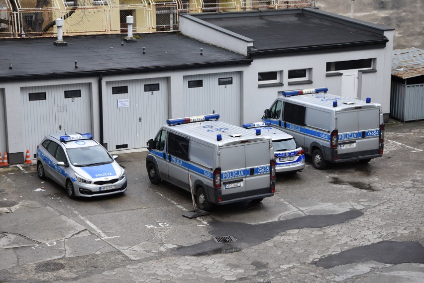 Tarnów. Alarm w policji po dramatycznym telefonie od małego chłopca. Okazało się, że to miał być żart siedmiolatka