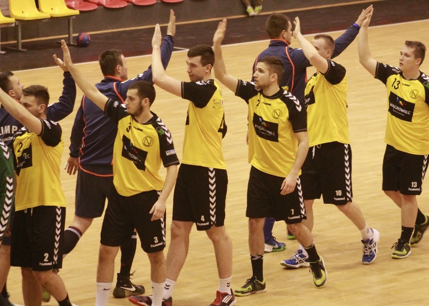 Nielba Wągrowiec - Olimp Grodków 24-19.