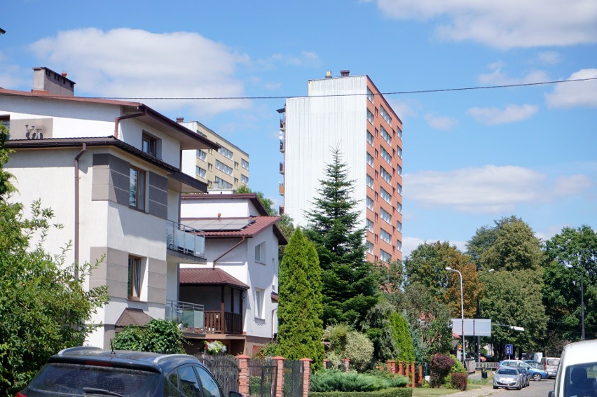 Spacerkiem po Dziesiątej. Zobacz dzielnicę w sierpniowej odsłonie 