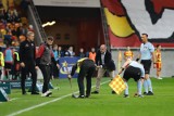 Węgiel... na murawie. Co wydarzyło się w Białymstoku w przerwie meczu Jagiellonia - Cracovia? 