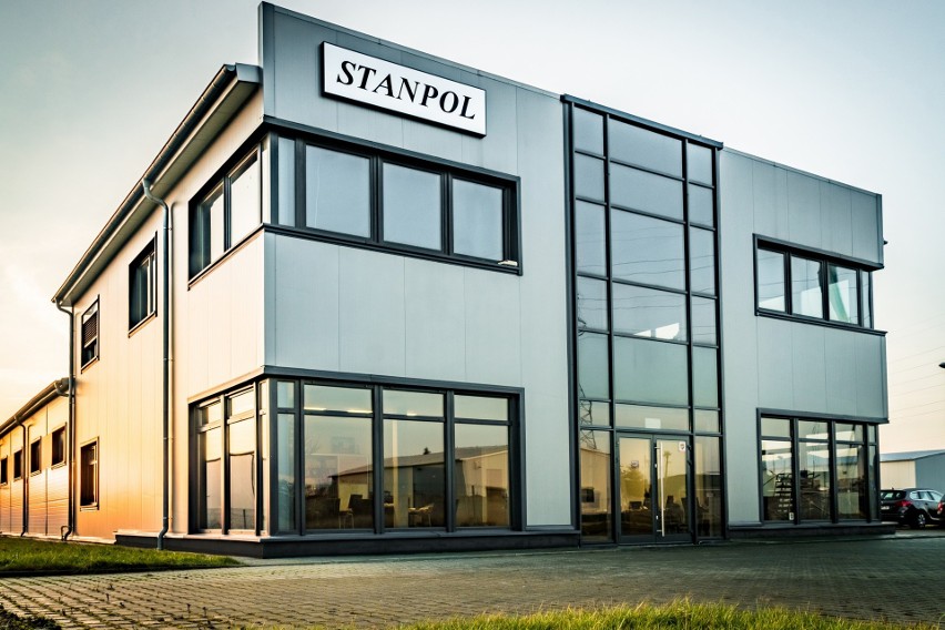 STANPOL Producent stolarki aluminiowej       