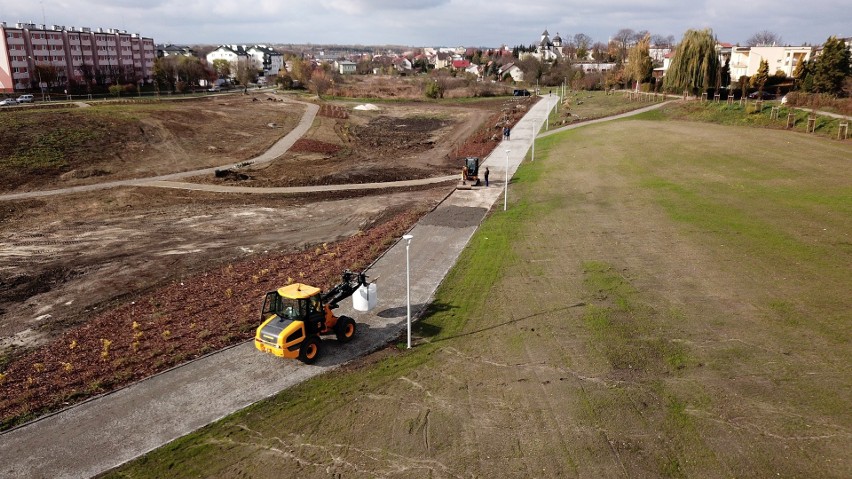 Park Górników Siarkowych w Staszowie jest już prawie gotowy