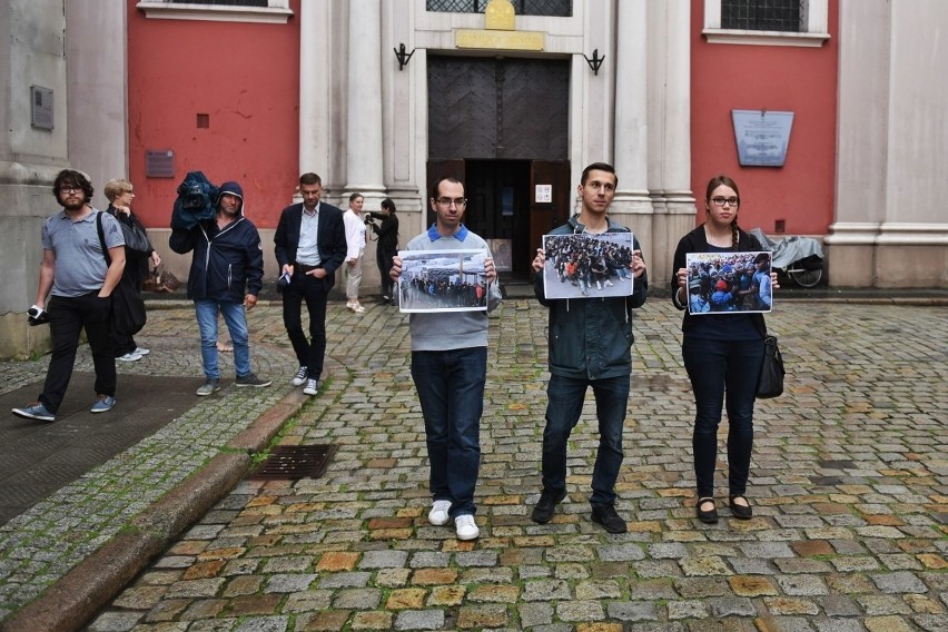 Happening Młodzieży Wszechpolskiej w Poznaniu