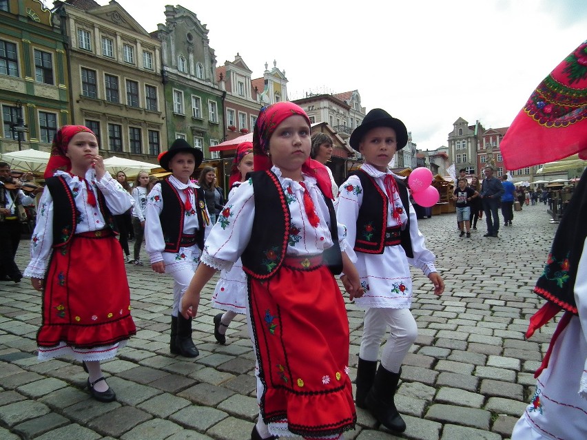 Uczestnicy festiwalu prezentowali się także na poznańskim...
