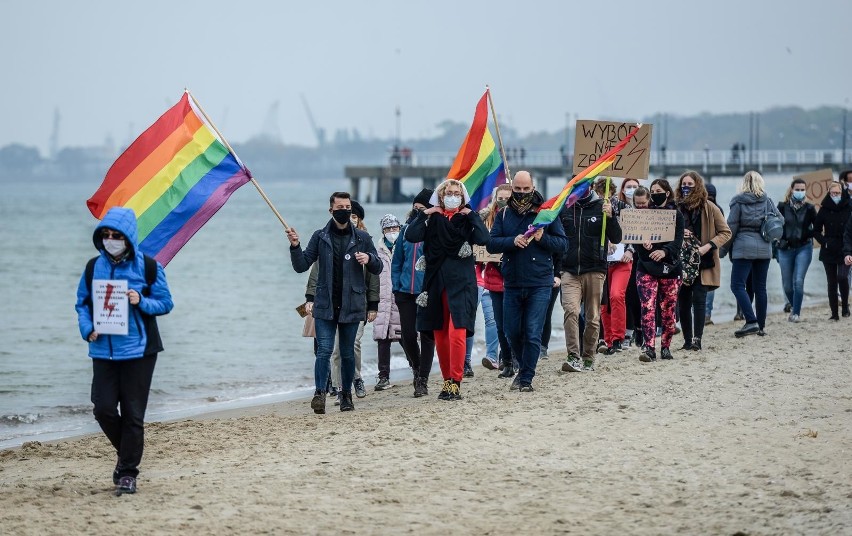 Protesty na Pomorzu w środę, 4.11.2020 roku. Kolejny dzień Strajku Kobiet! Gdzie są planowane? Co się będzie działo? LISTA WYDARZEŃ