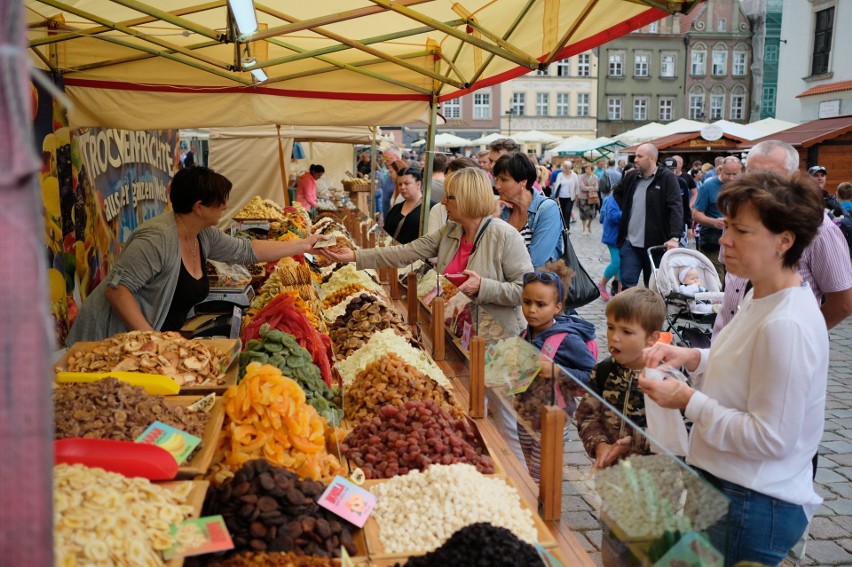 Festiwal Dobrego Smaku trwa mimo niepogody