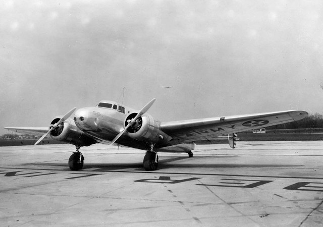 Samolot Lockheed L-10 Electra