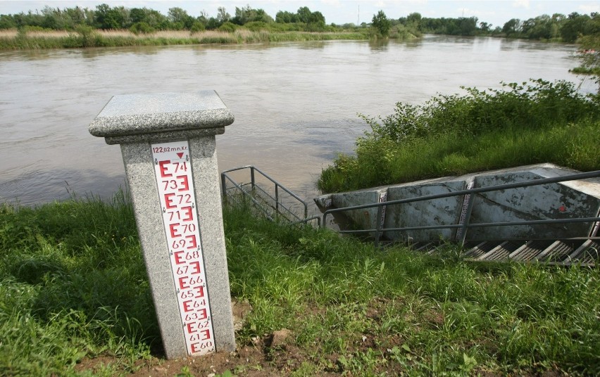 W województwie opolskim i dolnośląskim stany ostrzegawcze na...