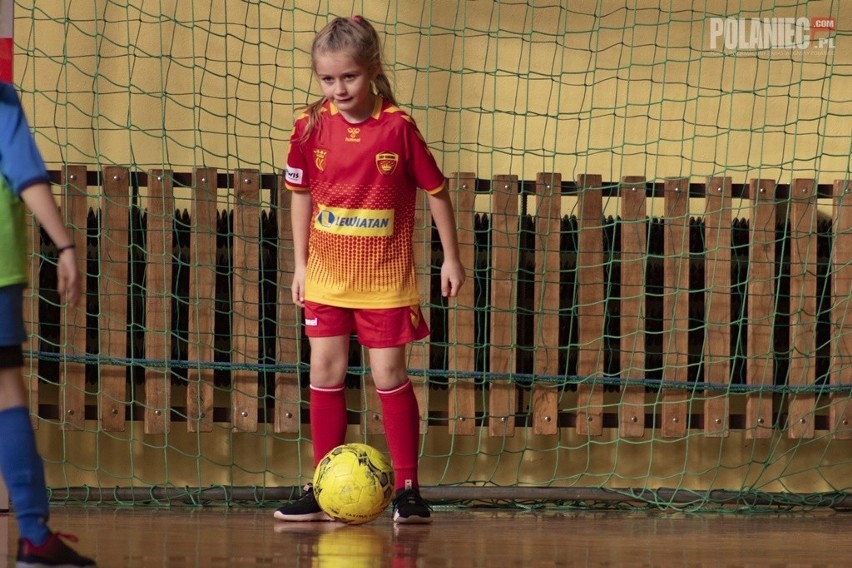 Ciekawy turniej futbolistek w Połańcu. Grały drużyny Czarnych, KKP Korona, KSP Kielce, Hetmanki Włoszczowa. Zobacz zdjęcia