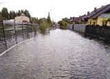 Radomskie ulice są zalewane wodą. W wielu miejscach są błoto i dziury. Zobacz zdjęcia
