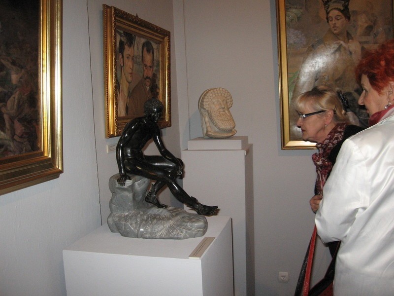 A to Hermes z Muzeum Zamoyskich w Kozłówce