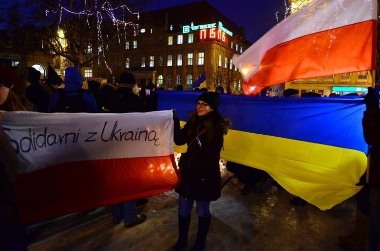 Poznaniacy pomagają Ukrainie i z Ukrainą się solidaryzuję....