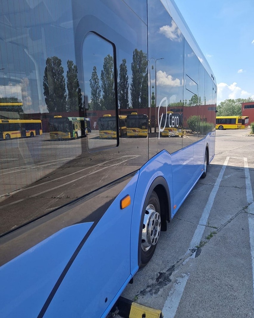 Na ulicach Włocławka można spotkać autobus Solaris Urbino 9...