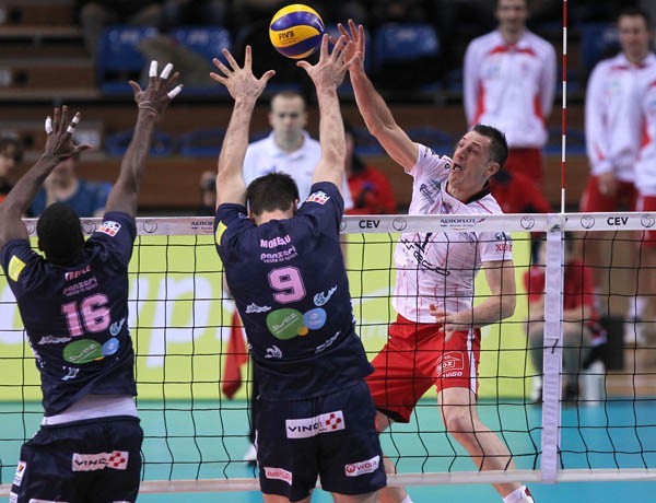 Asseco Resovia - Arago de Sete...