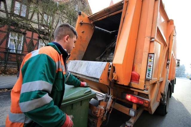 W Miejskim Przedsiębiorstwie Oczyszczania wiedzą, gdzie, kiedy i jakie pojemniki były odbierane