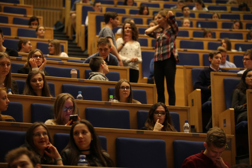 Matura z chemii 2018 r. z Wydziałem Chemii Uniwersytetu Jagiellońskiego [ARKUSZE]