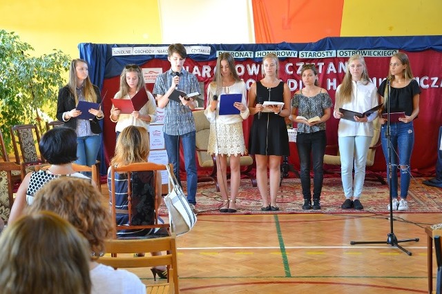 Podczas akcji Narodowego Czytania „Quo Vadis”, uczniowie Liceum Ogólnokształcącego numer II imienia Henryka Sienkiewicza, czytali powieść reprezentując swoje klasy i rywalizując w konkursie.
