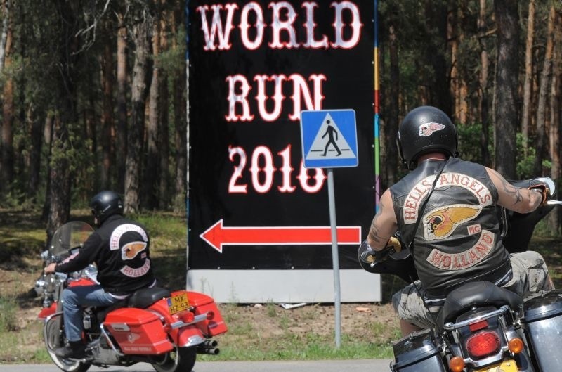Motocykliści "Hells Angels" jadą przez Polskę  [zdjęcia]