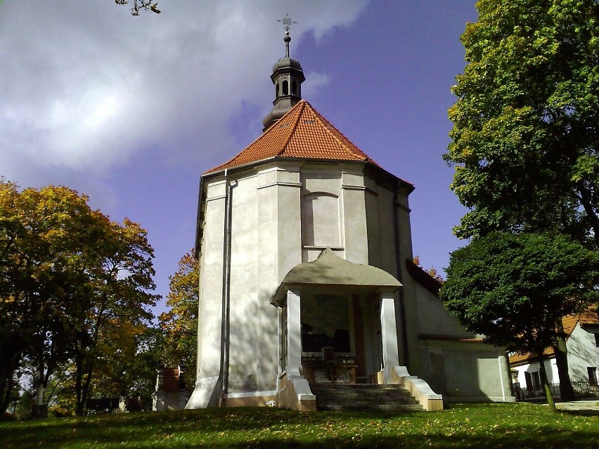 Kalwaria Pakoska, nazywana Kujawską Jerozolimą, została...