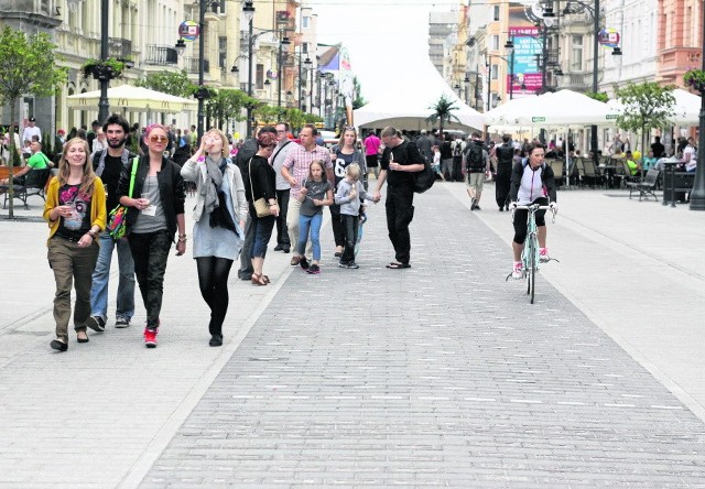 Po Piotrkowskiej będą oprowadzać przewodnicy