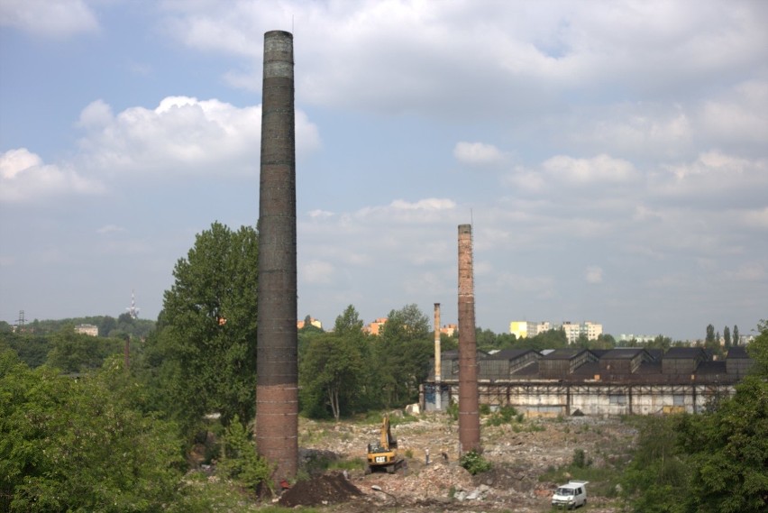 Kominy Huty Jedność zostały wyburzone