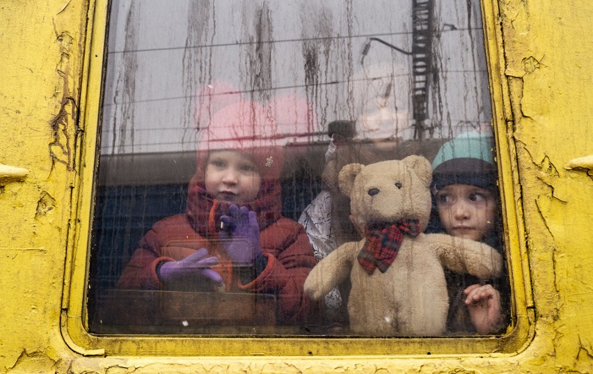 Niemal 20 tys. ukraińskich dzieci zostało nielegalnie...